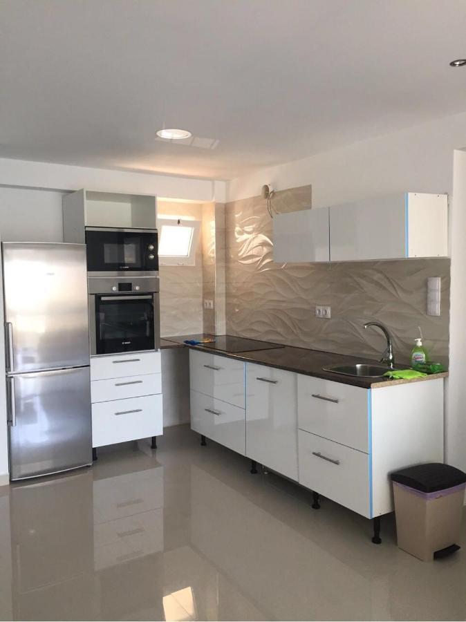 בנידורם Levante Beachfront Luxury Apartment מראה חיצוני תמונה