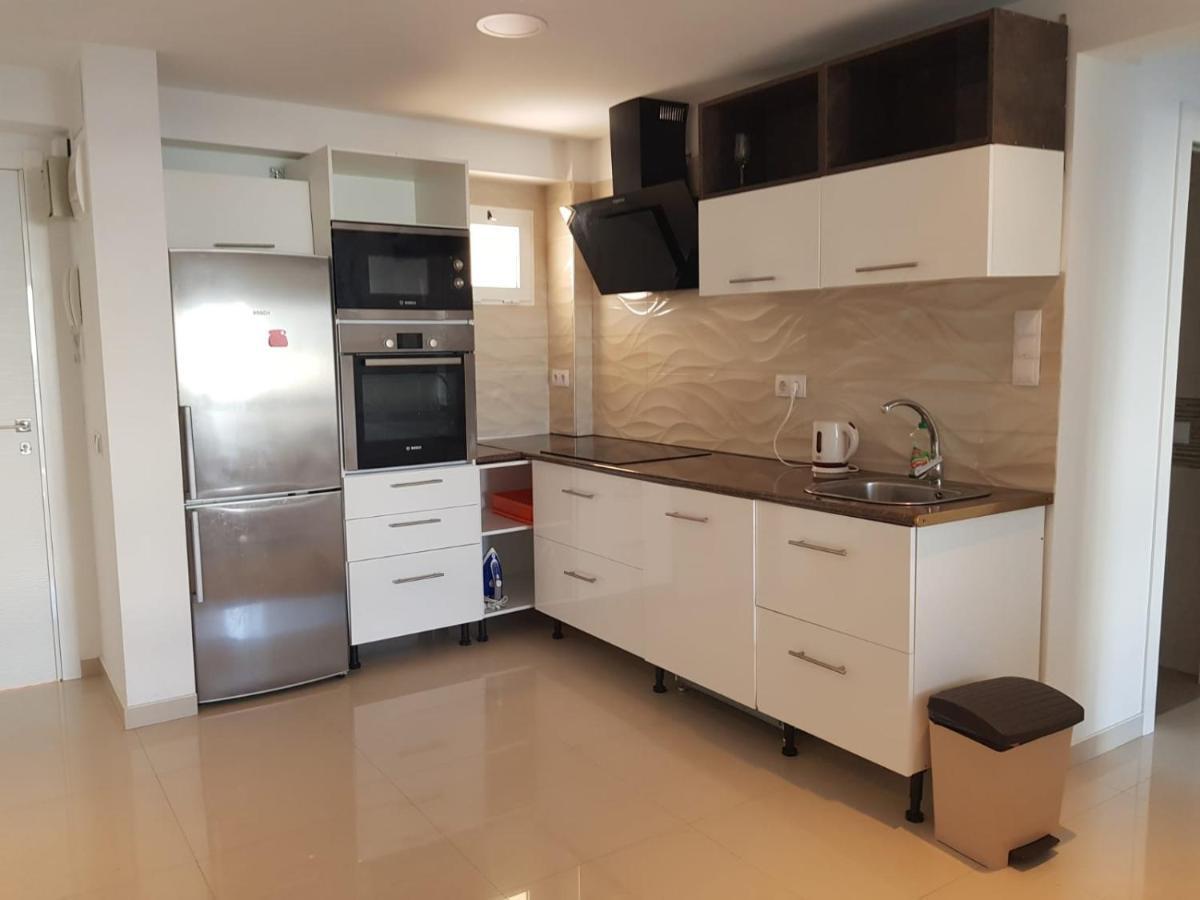 בנידורם Levante Beachfront Luxury Apartment מראה חיצוני תמונה