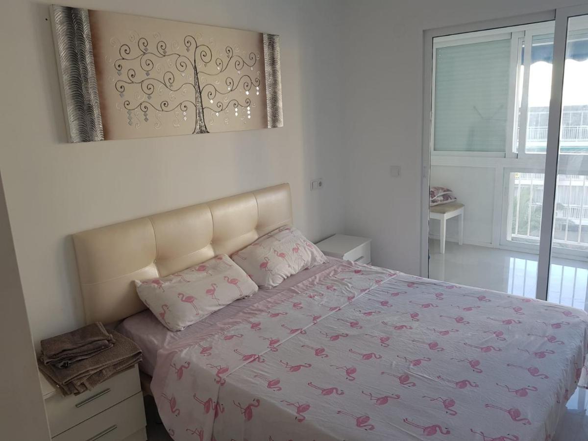 בנידורם Levante Beachfront Luxury Apartment מראה חיצוני תמונה