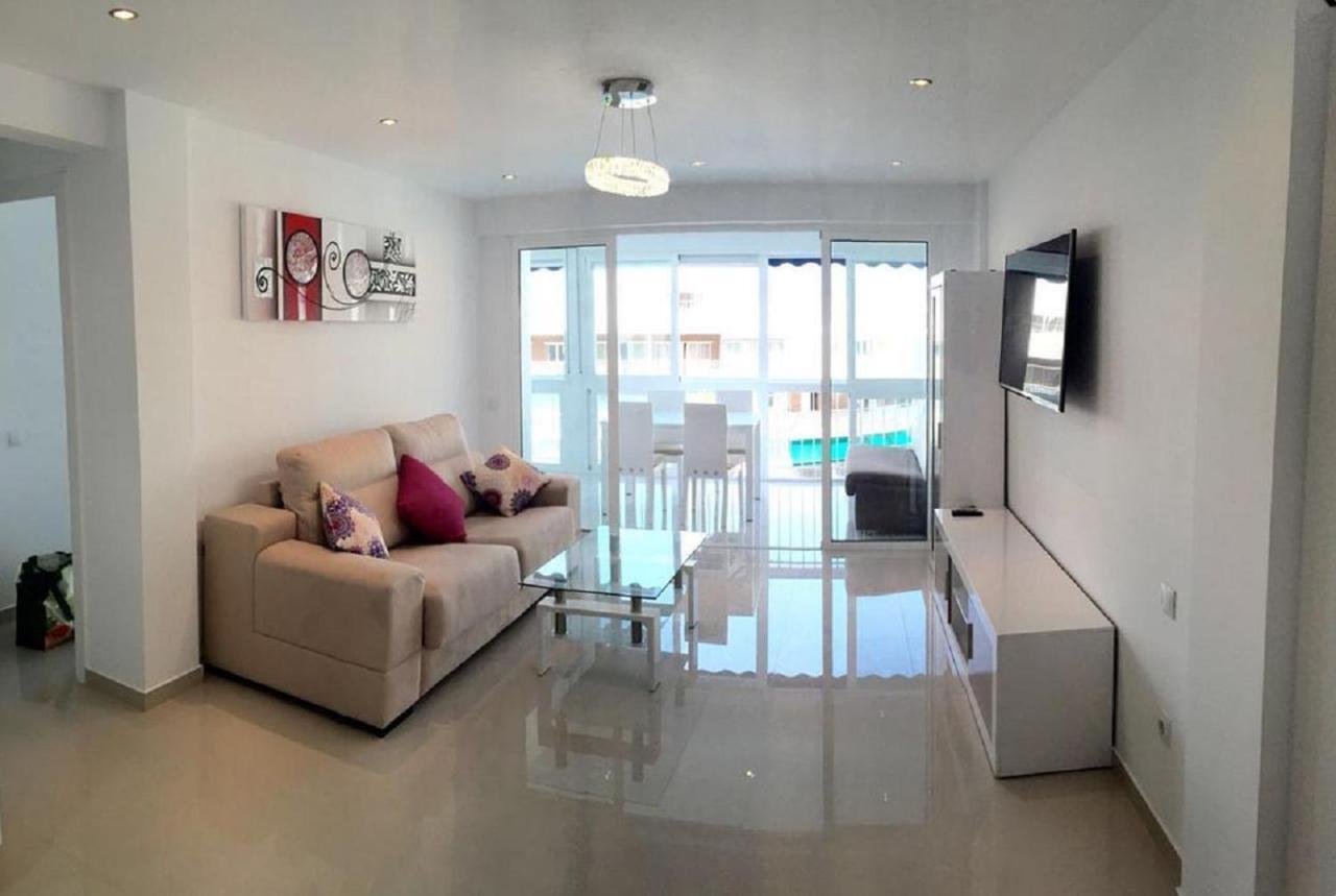 בנידורם Levante Beachfront Luxury Apartment מראה חיצוני תמונה