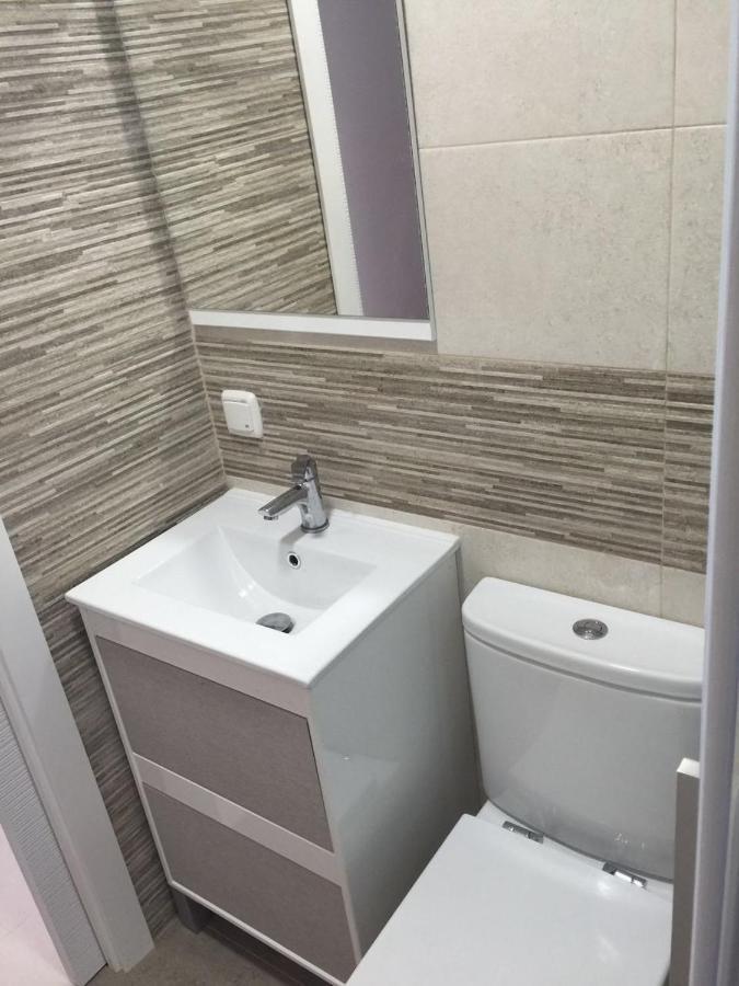 בנידורם Levante Beachfront Luxury Apartment מראה חיצוני תמונה