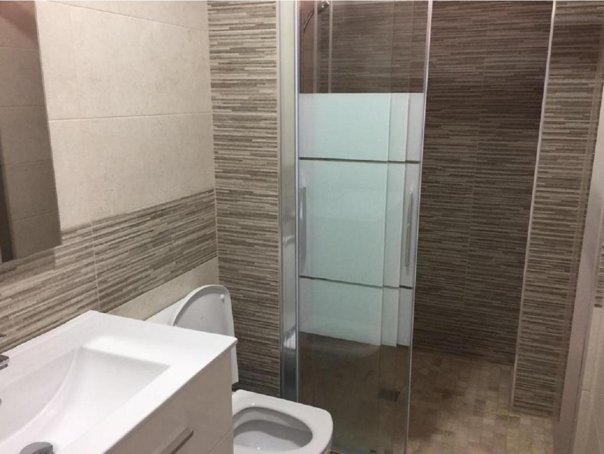 בנידורם Levante Beachfront Luxury Apartment מראה חיצוני תמונה