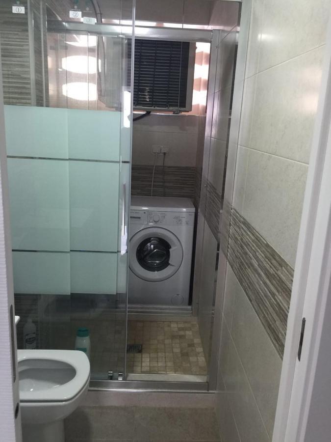 בנידורם Levante Beachfront Luxury Apartment מראה חיצוני תמונה