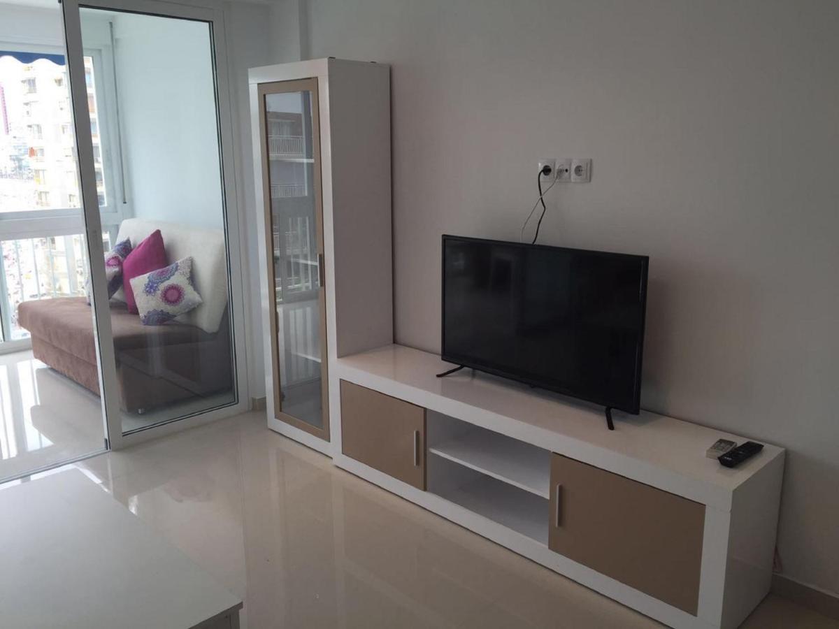 בנידורם Levante Beachfront Luxury Apartment מראה חיצוני תמונה
