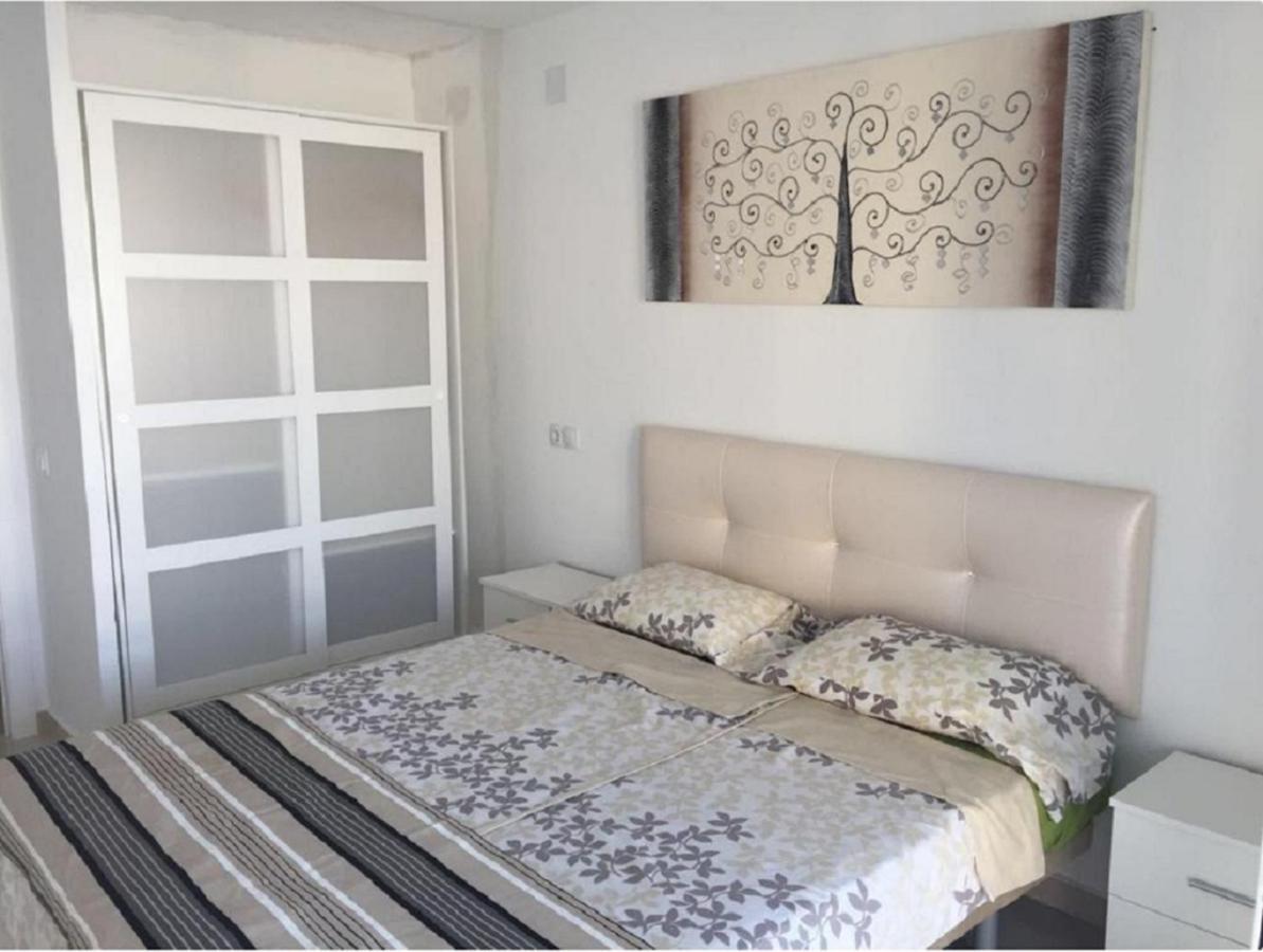 בנידורם Levante Beachfront Luxury Apartment מראה חיצוני תמונה